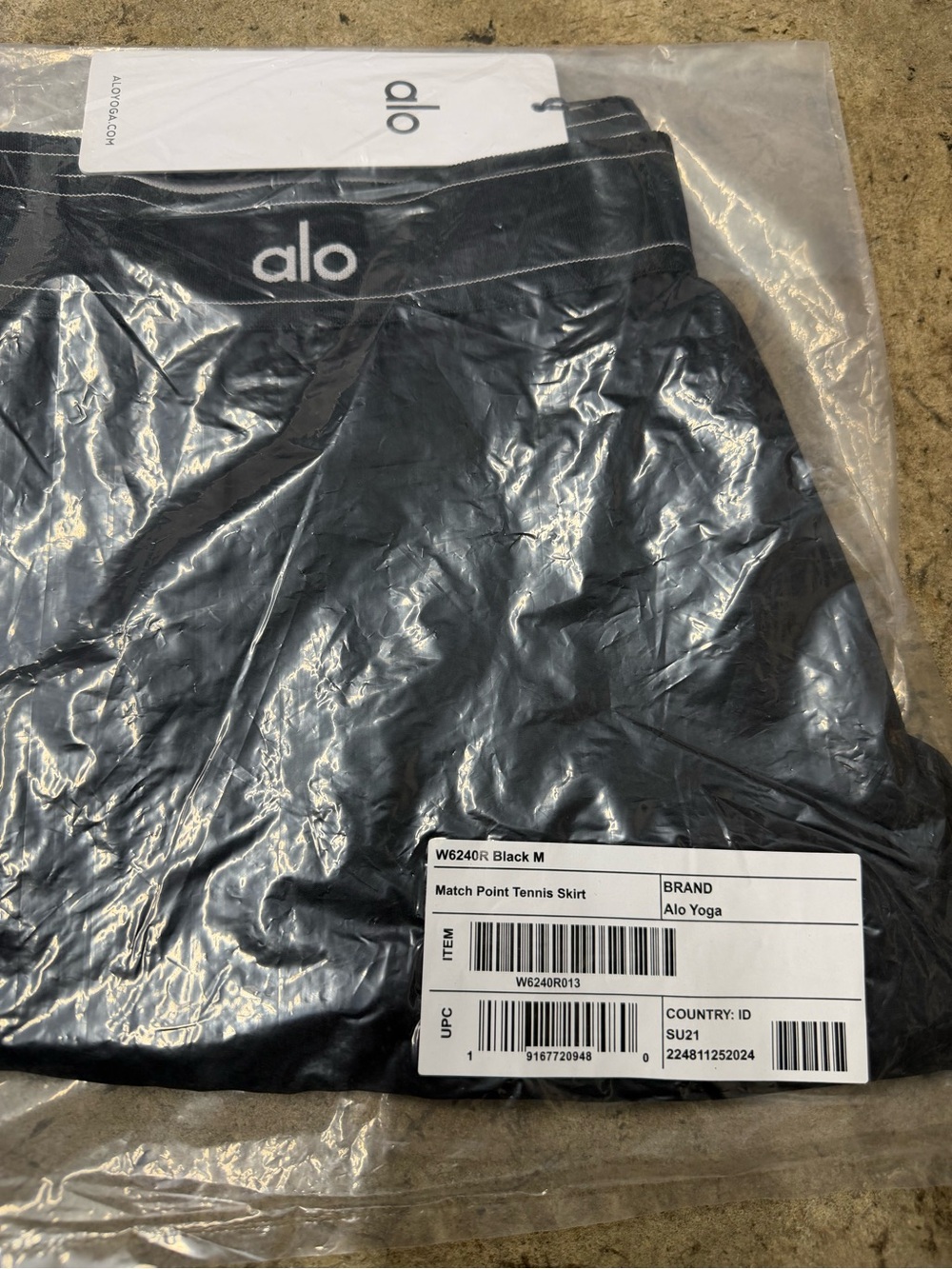 ALO Yoga Black Match Point Skirt (Medium) - Picture 4 of 4